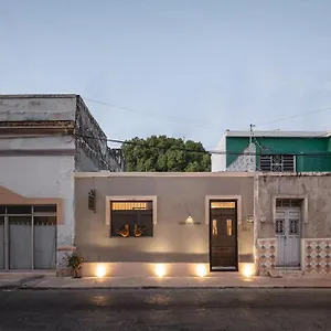 Сasa de vacaciones Itinerante/casa Del Mago., Mérida